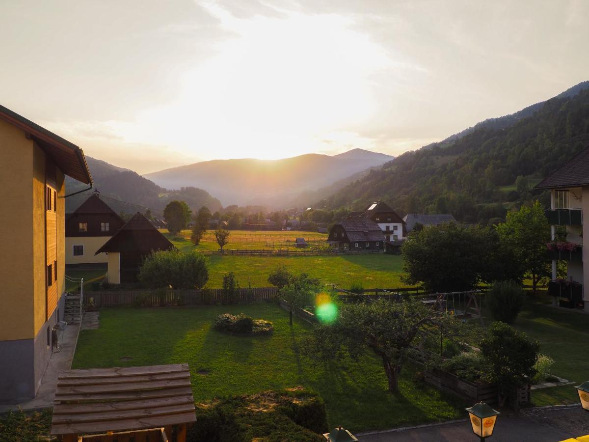 Ottl'S Appartements Mit Kreischbergblick Sankt Lorenzen ob Murau Exterior photo
